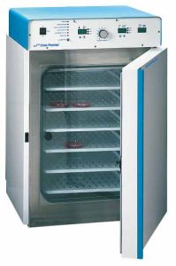 CO2 INCUBATOR
